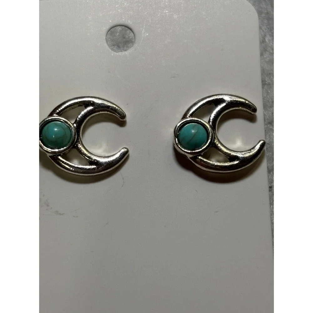 #19. Silver-tone Crescent Stud Earrings